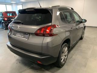 PEUGEOT 2008 usata, con Autoradio