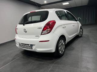 HYUNDAI i20 usata, con Autoradio