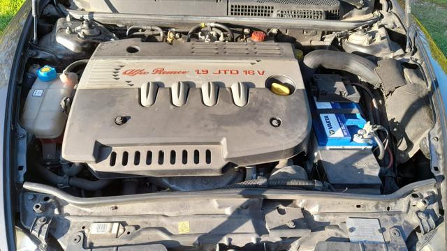 ALFA ROMEO 147 usata, con Alzacristalli elettrici