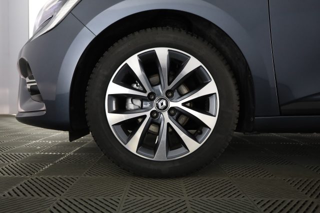 RENAULT Clio usata 8