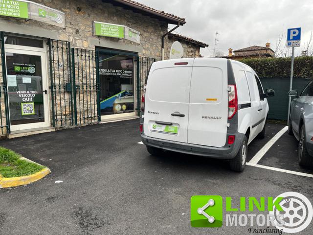 RENAULT Kangoo usata, con Sensori di parcheggio posteriori
