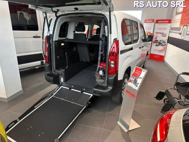 FIAT Doblo usata, con Airbag laterali