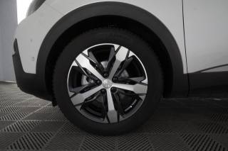 PEUGEOT 3008 usata 8