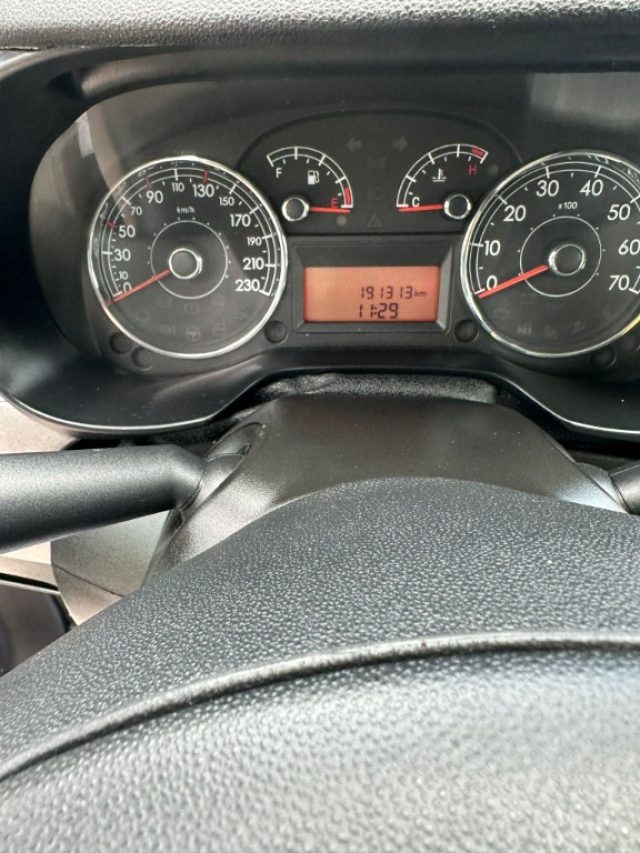 FIAT Grande Punto usata 11