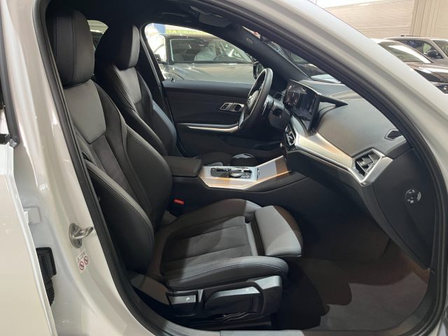 BMW 320 usata, con Interni in pelle