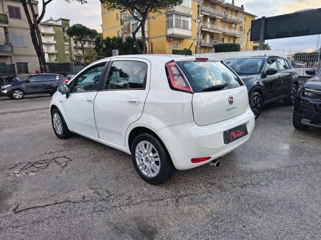 FIAT Punto usata, con Autoradio