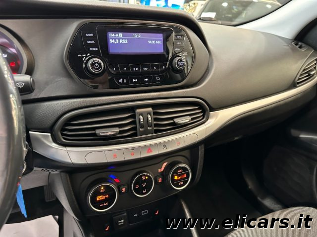 FIAT Tipo usata, con Controllo automatico clima