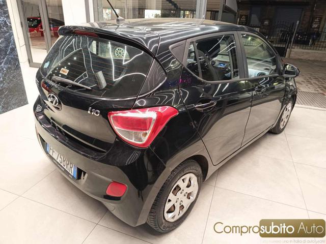 HYUNDAI i10 usata, con Chiusura centralizzata