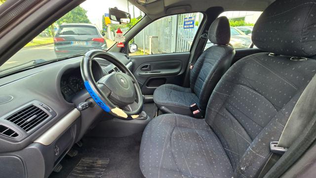 RENAULT Clio usata 14