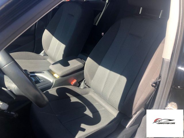 AUDI A4 usata, con Fari LED