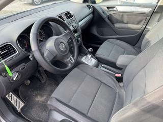 VOLKSWAGEN Golf usata, con Autoradio