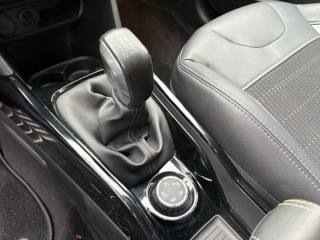 PEUGEOT 2008 usata, con Controllo trazione