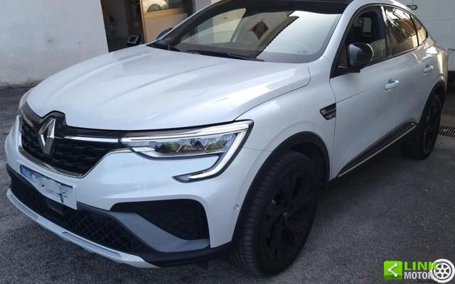 RENAULT Arkana usata, con Spoiler