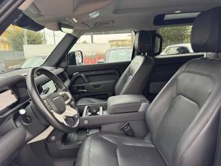 LAND ROVER Defender usata, con Fendinebbia