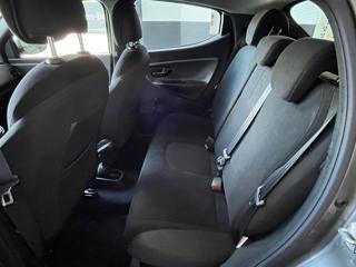 LANCIA Ypsilon usata, con ESP