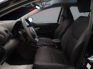 TOYOTA Yaris usata 14