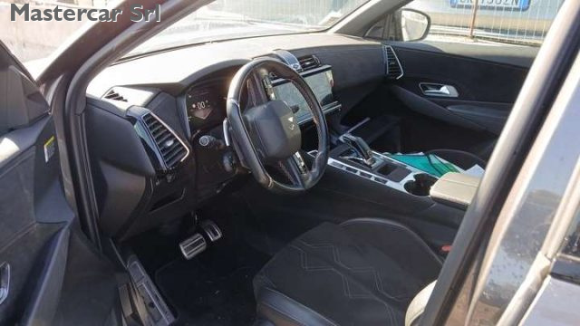 DS AUTOMOBILES DS 7 usata, con Boardcomputer