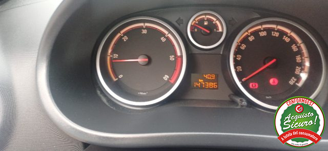 OPEL Corsa usata, con Controllo trazione