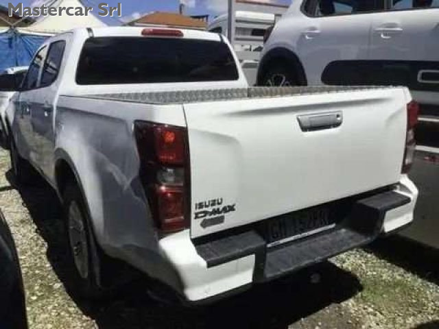 ISUZU D-Max usata, con Airbag