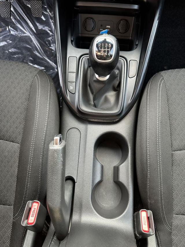 KIA Carens usata, con Controllo trazione