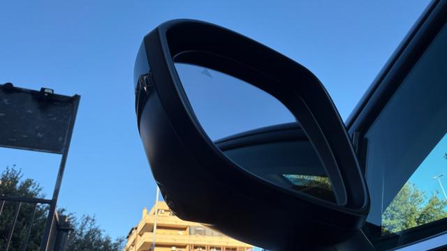 NISSAN Qashqai usata, con Volante in pelle
