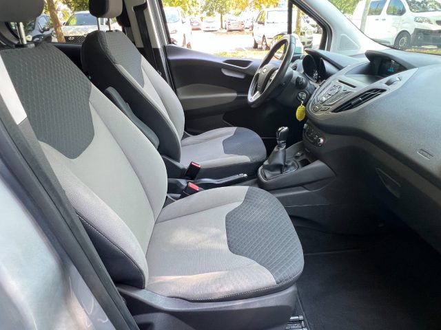 FORD Tourneo Courier usata, con Fendinebbia