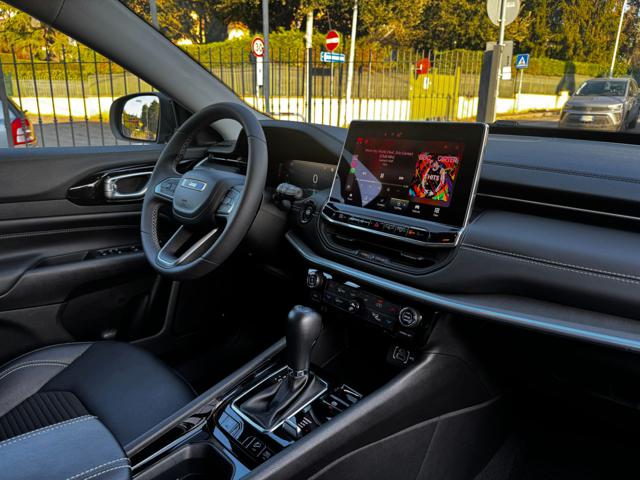 JEEP Compass usata, con Park Distance Control