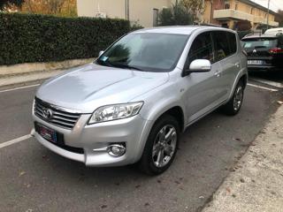 TOYOTA RAV 4 MY23 usata, con Airbag