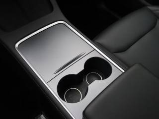 TESLA Model Y usata, con Touch screen