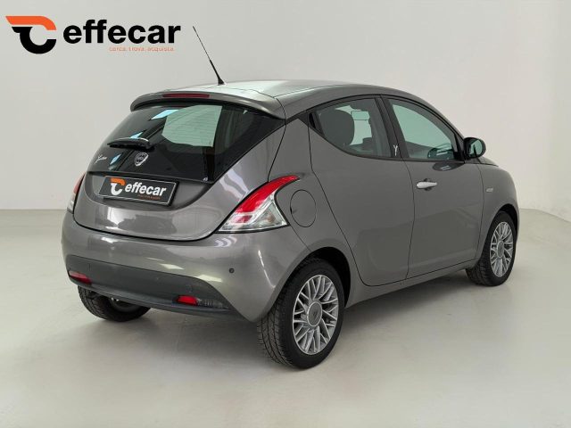 LANCIA Ypsilon usata, con Boardcomputer