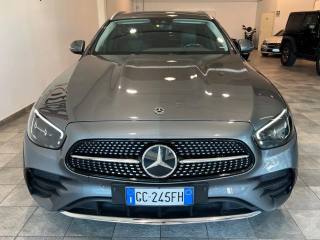 MERCEDES-BENZ E 300 usata, con Controllo automatico clima