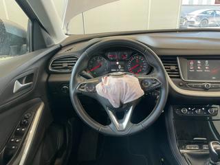 OPEL Grandland X usata, con Fendinebbia