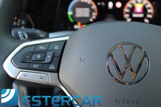 VOLKSWAGEN Golf usata, con Sistema di navigazione