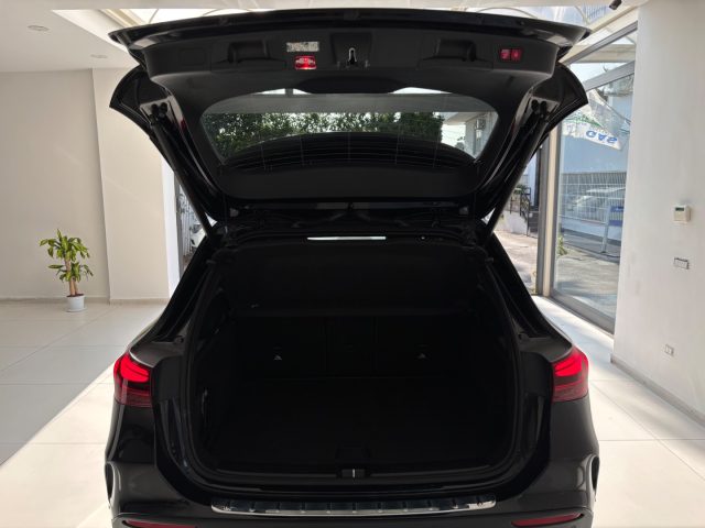 MERCEDES-BENZ GLA 200 usata, con Cronologia tagliandi