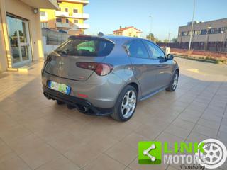 ALFA ROMEO Giulietta usata, con Autoradio