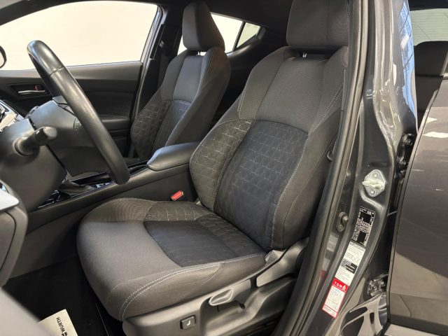 TOYOTA C-HR usata, con Climatizzatore