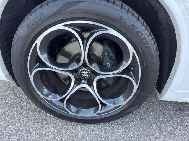 ALFA ROMEO Stelvio usata, con Interni in pelle