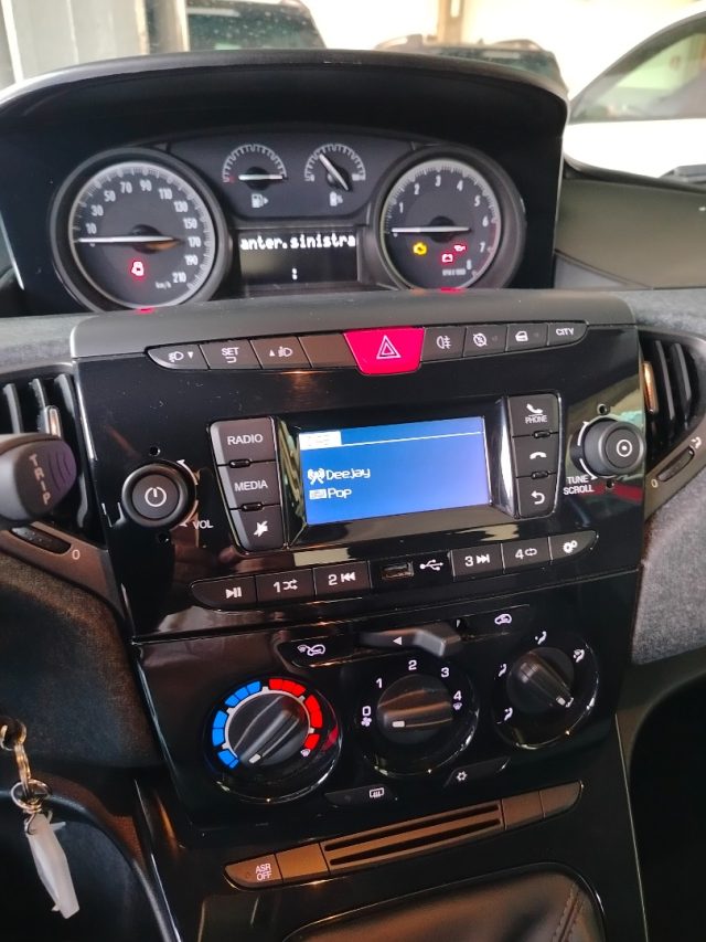 LANCIA Ypsilon usata 18