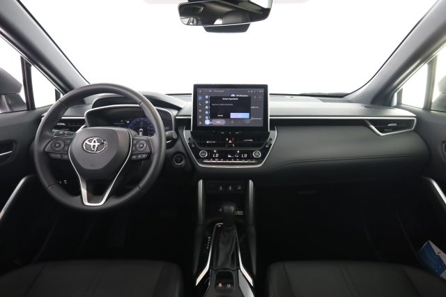 TOYOTA Corolla Cross usata 10