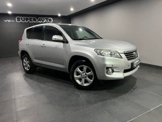 TOYOTA RAV 4 usata, con Airbag laterali