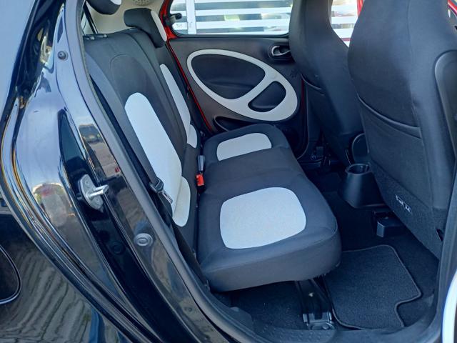 SMART ForFour usata, con Autoradio