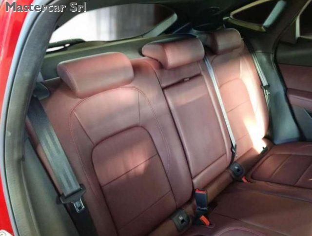 JAGUAR E-Pace usata, con Climatizzatore