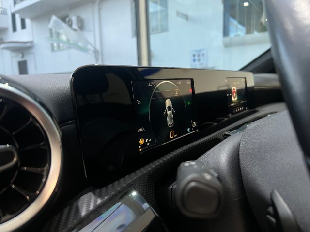 MERCEDES-BENZ A 180 usata, con MP3