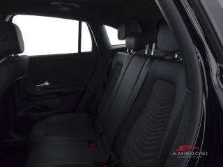 MERCEDES-BENZ GLA 180 usata 9