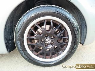 VOLKSWAGEN New Beetle usata 17