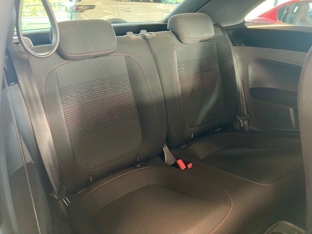 VOLKSWAGEN Maggiolino usata, con Leve al volante