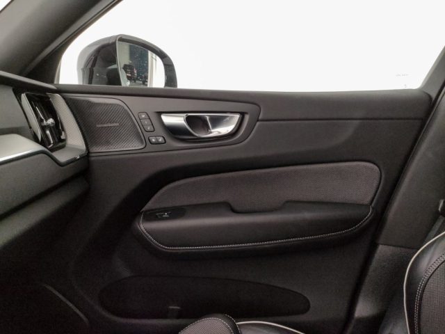 VOLVO XC60 usata, con Sistema di navigazione