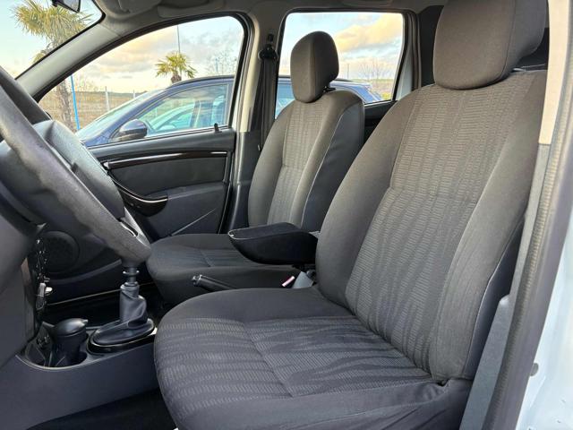 DACIA Duster usata, con Autoradio