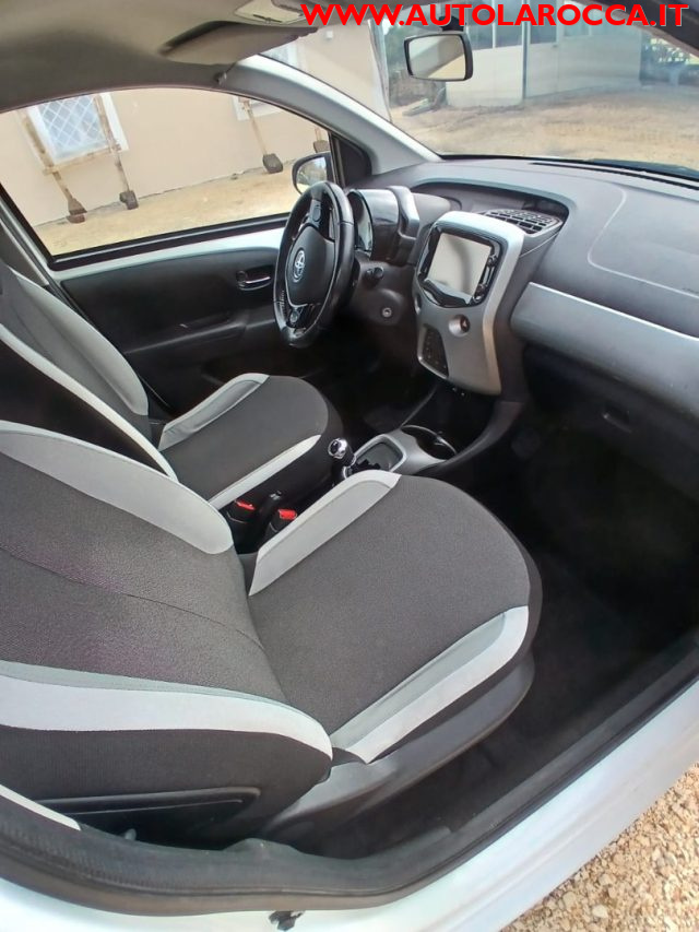 TOYOTA Aygo usata, con Fendinebbia