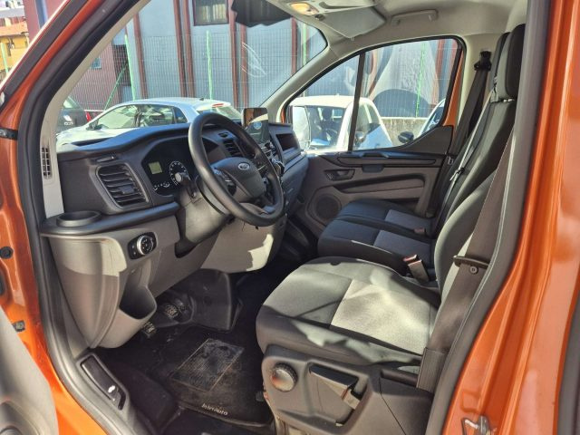 FORD Transit Custom usata, con Autoradio